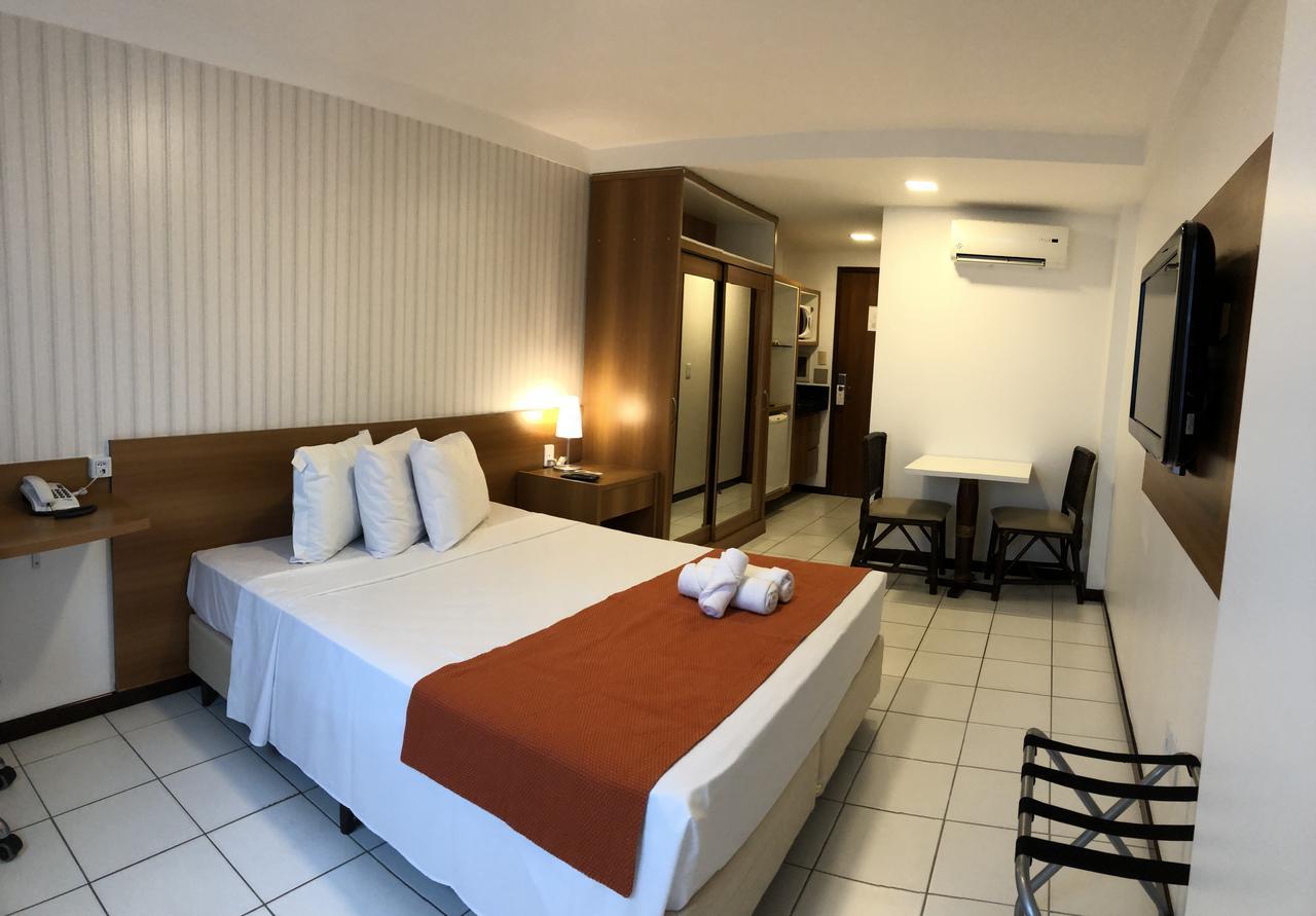 Milor Hotel Pium  Exterior photo
